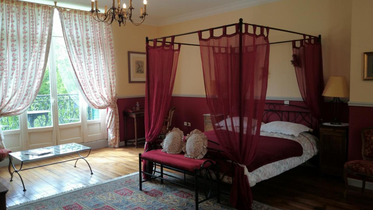 Chateau Le Barreau - Chambres D'Hotes Chemilly-sur-Yonne Phòng bức ảnh