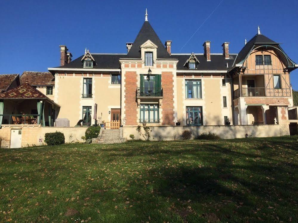 Chateau Le Barreau - Chambres D'Hotes Chemilly-sur-Yonne Ngoại thất bức ảnh