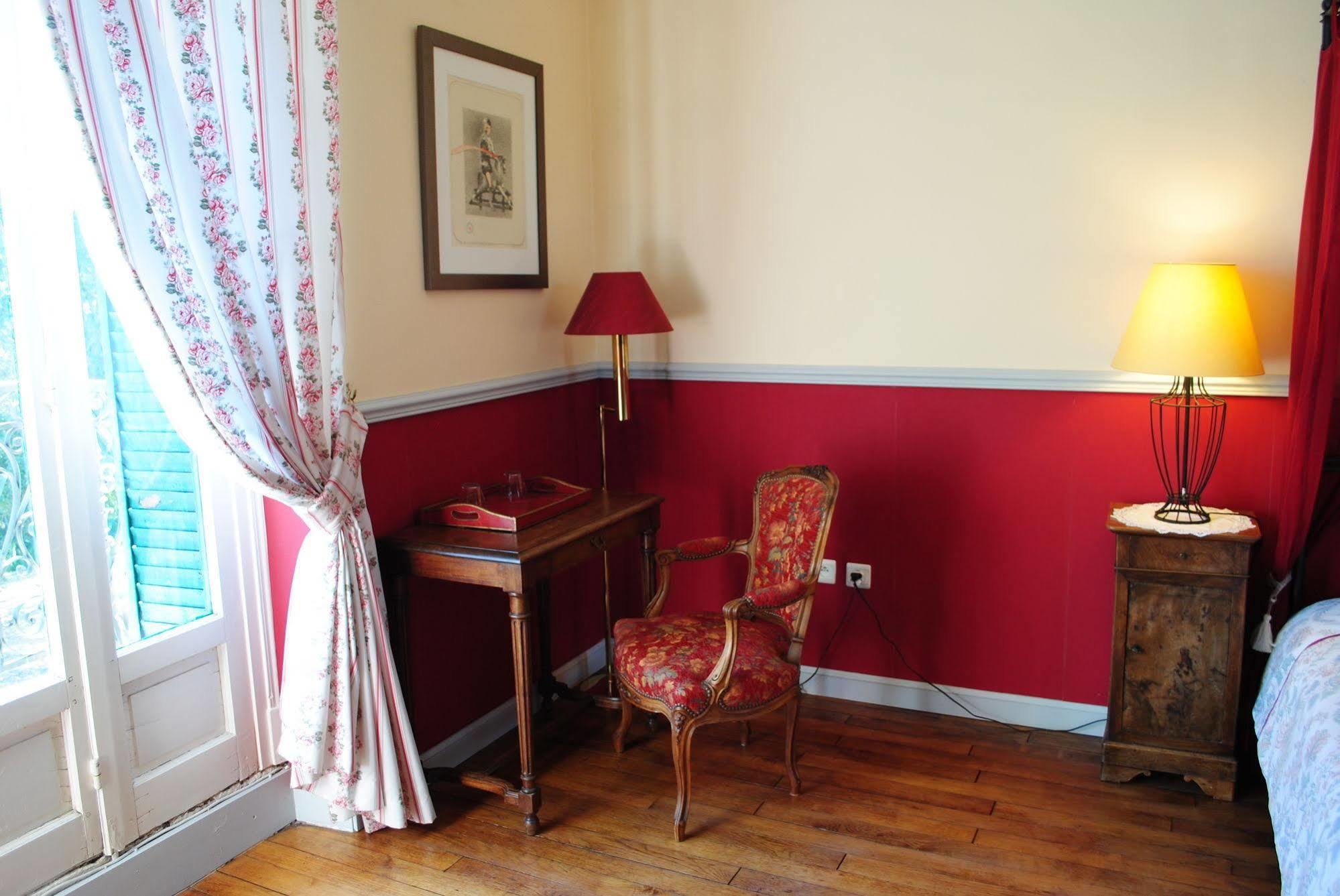 Chateau Le Barreau - Chambres D'Hotes Chemilly-sur-Yonne Ngoại thất bức ảnh